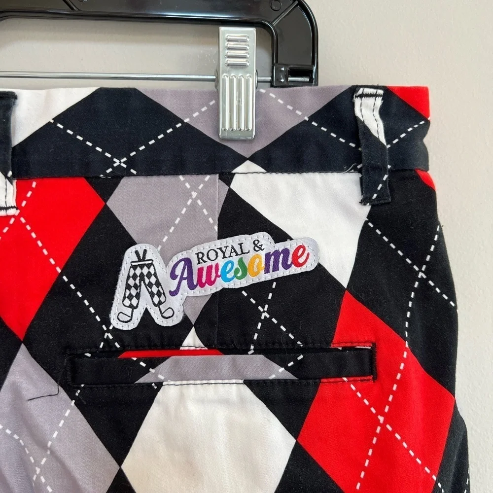 Royal & Awesome Diamonds in the Rough Golf Shorts, Red and Black, size 38